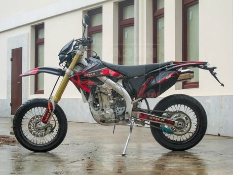 STELS Мотоцикл STELS Sport 450 Motard красный
