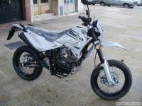 Мотоцикл BaltMotors Enduro 200 DD white