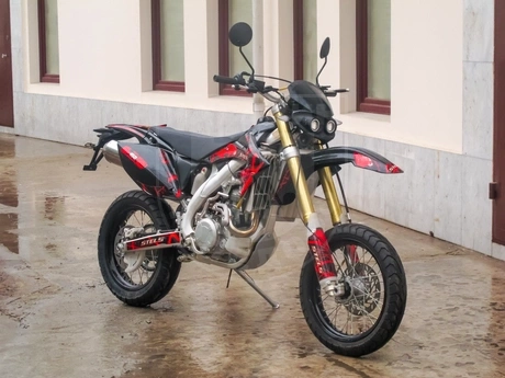 STELS Мотоцикл STELS Sport 450 Motard красный