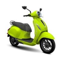 Скутер Bajaj Chetak Urbane light green