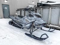 snow 200 gray
