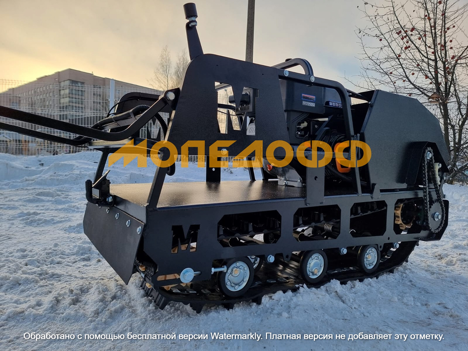 LUXE М600 Мотобуксировщик Мужик М600 20 л.с Реверс