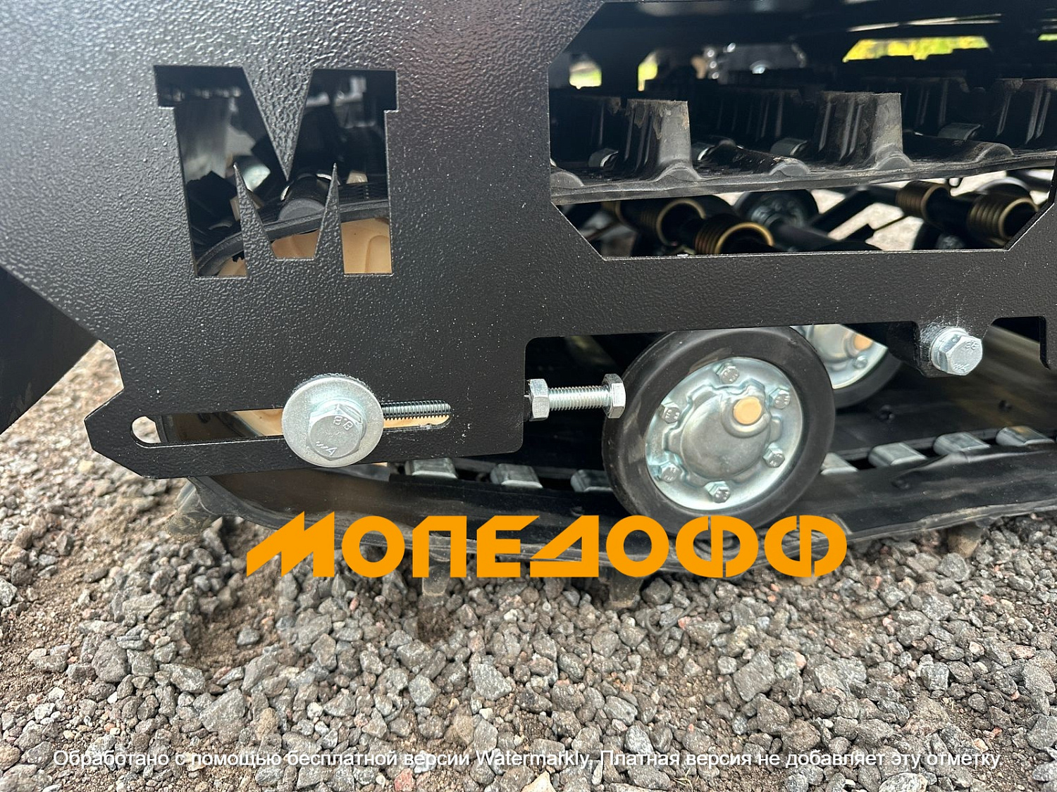 LUXE М600 Мотобуксировщик Мужик М600 20 л.с