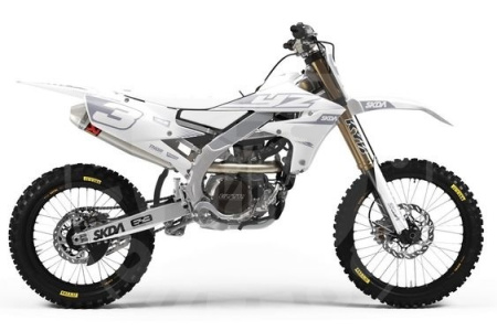 ZUUMAV Мотоцикл Zuumav q250 white