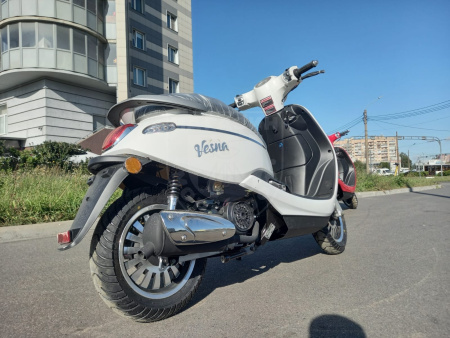 M1NSK Скутер M1NSK Vesna 50 (белый) Ретроскутер