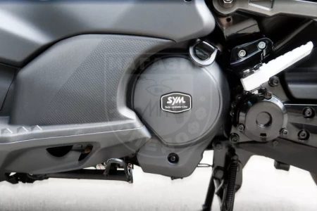 SYM Максискутер SYM MAXSYM TL 500i серый