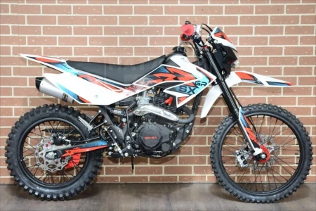 GR Мотоцикл GR-SX150