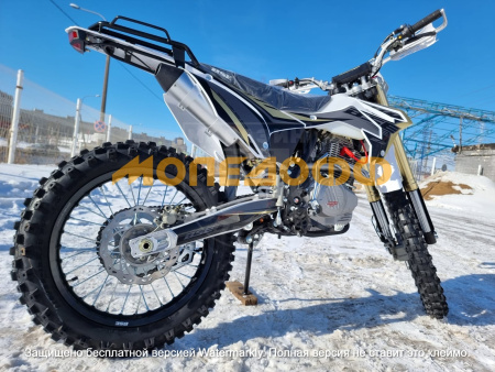 BSE Мотоцикл BSE Z3 2.0 Gold Black