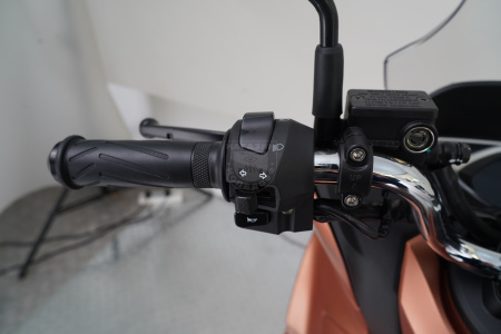 VMC Скутер VMC PCX 200 бронзовый