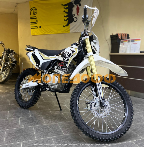 BSE Мотоцикл BSE Z3 21/18 Gold White