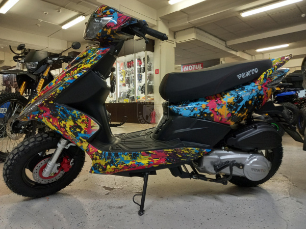 Скутер Vento Corsa aquaprint 150(50)