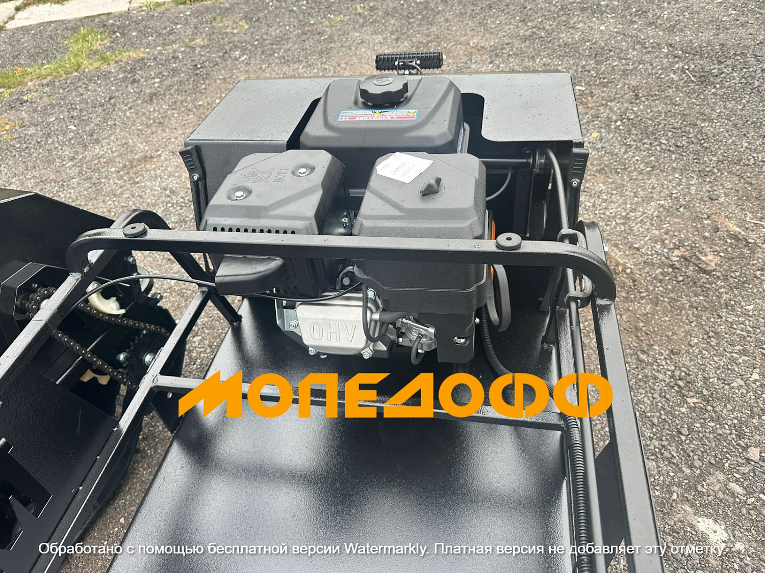 LUXE М600 Мотобуксировщик Мужик М600 20 л.с