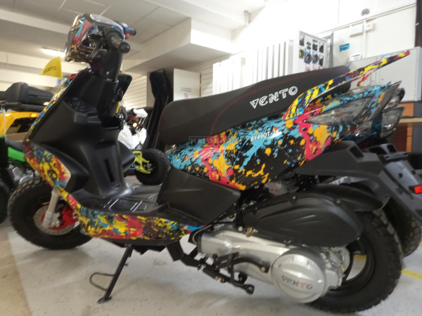 VENTO Скутер Vento Corsa aquaprint 150(50)