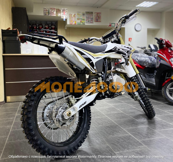 BSE Мотоцикл BSE Z3 21/18 Gold White