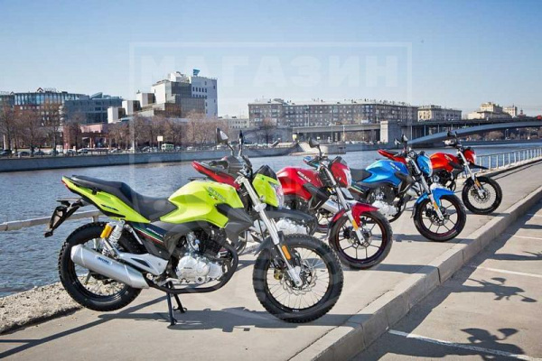 Zongshen Мотоцикл ZONGSHEN-PIAGGIO Destra  200