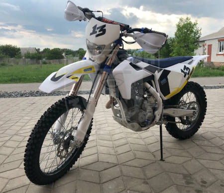 SSSR Мотоцикл SSSR 250 white