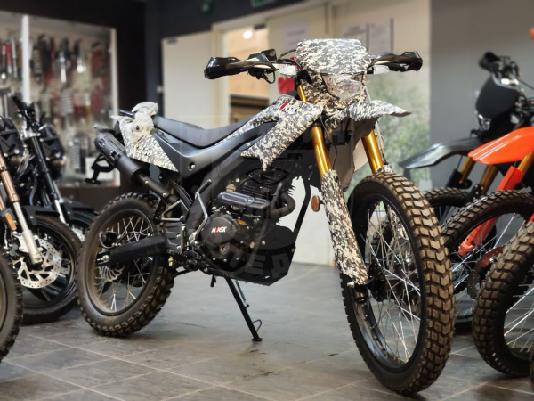 MINSK Минск Мотоцикл Минск M1NSK MINSK X250 Camo