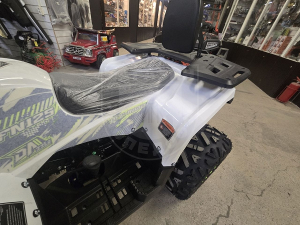 Dazzle Машинокомплект Dazzle ATV125 Track X white