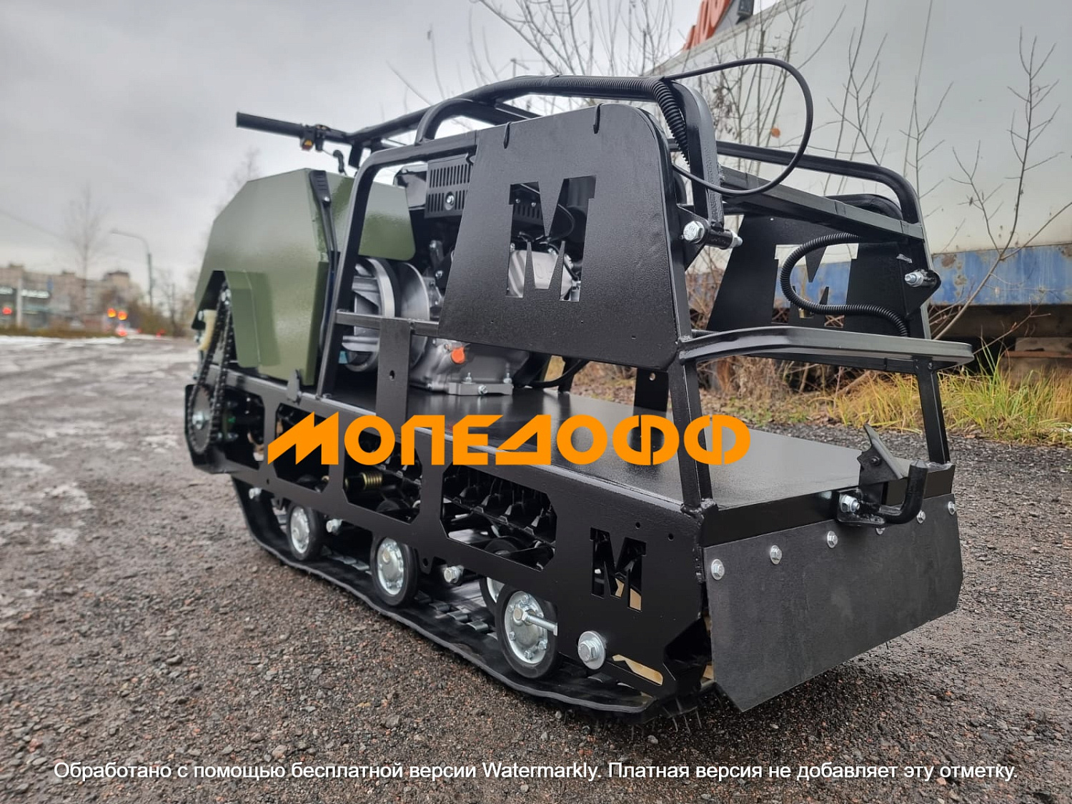 LUXE M500 Мотобуксировщик Мужик М500 22л.с. хаки с реверсом