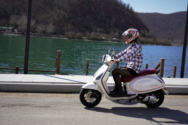 Motosuper Скутер Motosuper Lamoca White 125cc 4t (белый)