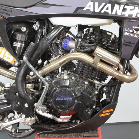 Avantis Мотоцикл Avantis Enduro 250 Carb Exclusive orange