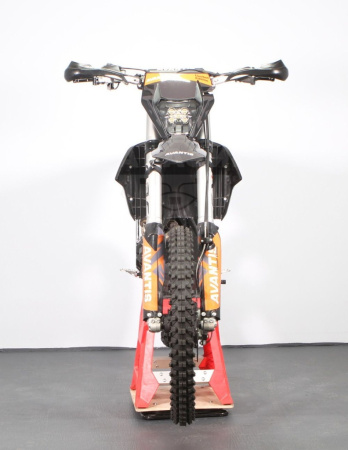 Avantis Мотоцикл Avantis Enduro 250 Carb Exclusive orange