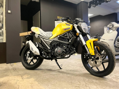 VMC Мопед VMC Monster 125 (49)  желтый