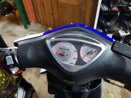 VENTO Скутер Vento Corsa 150(50)